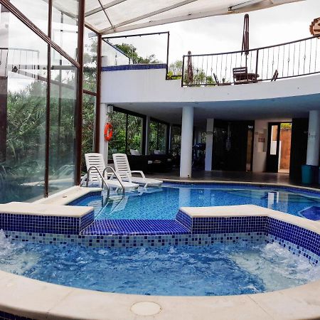 Hotel Meson De Los Virreyes บียาเดเลย์บา ภายนอก รูปภาพ